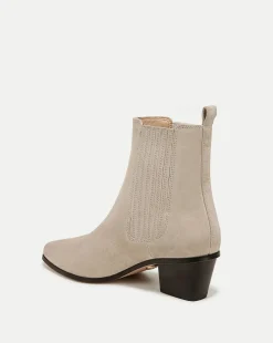 Veronica Beard Boots & Booties><noscript><img width=