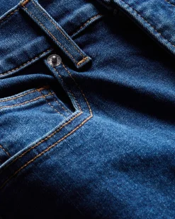 Veronica Beard Jeans|Extended Sizes>Beverly Skinny-Flare Jean Extended