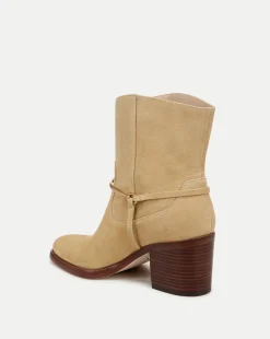 Veronica Beard Boots & Booties><noscript><img width=