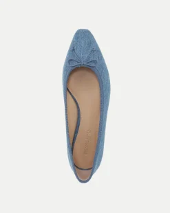 Veronica Beard Flats & Loafers><noscript><img width=