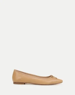 Veronica Beard Flats & Loafers>Catherine Leather Ballet Flat in