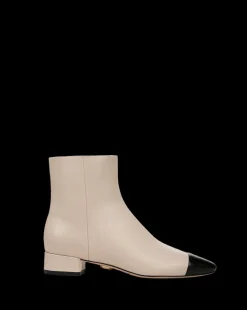 Veronica Beard Boots & Booties><noscript><img width=