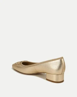 Veronica Beard Flats & Loafers|Pumps><noscript><img width=