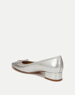 Veronica Beard Flats & Loafers|Pumps><noscript><img width=