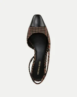 Veronica Beard Flats & Loafers><noscript><img width=