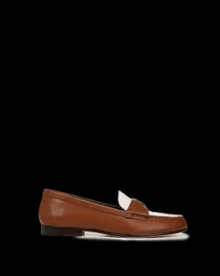 Veronica Beard Flats & Loafers><noscript><img width=