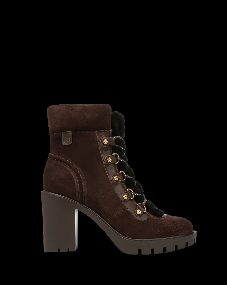 Veronica Beard Boots & Booties|The Veronicas' Favorites>Reece Lug Bootie in