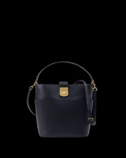 Veronica Beard Shoulder Bags|The Gift Guide><noscript><img width=